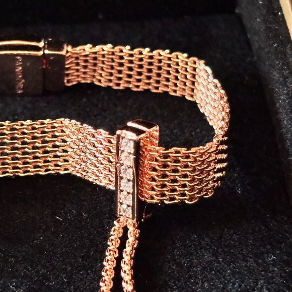 Pandora Rose Gold Mesh Bracelet - Picture 4 of 4